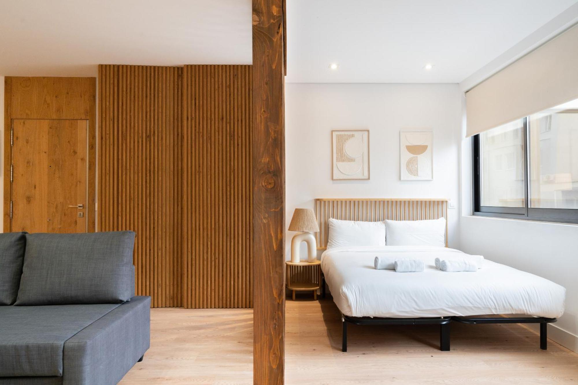 Apartamento Reformado Para 6 Personas En Plena Gran Via Alquiler Temporal Madri Exterior foto